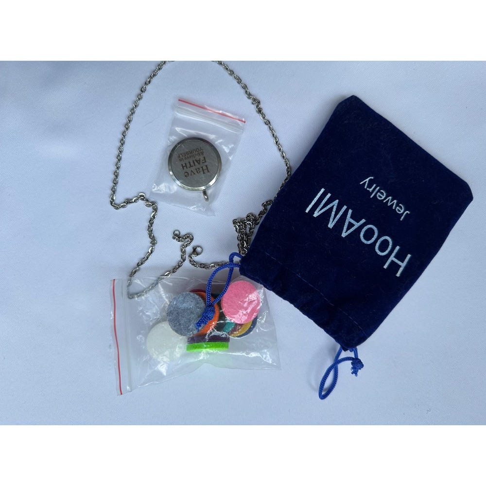 HooAMI Essential Oil Diffuser Necklace Silver Tree of Life Faith Locket Pouch - Picture 10 of 12